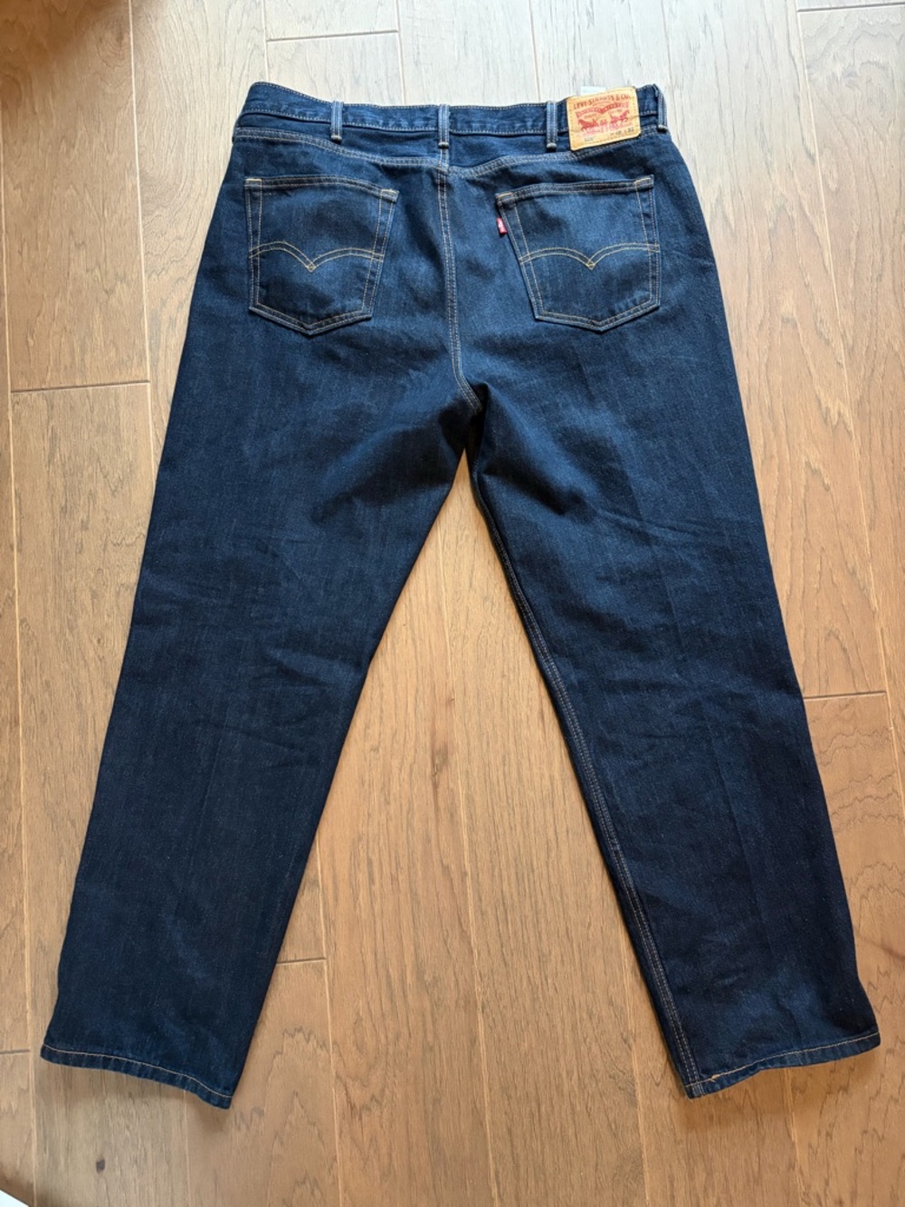 Levi's Men's 550 Jeans in Dark Blue Denim 40X32